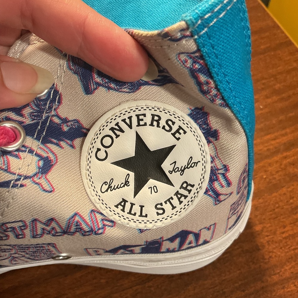 Converse Batman High-Top Sneakers - Pink and Blue - Picture 6 of 9